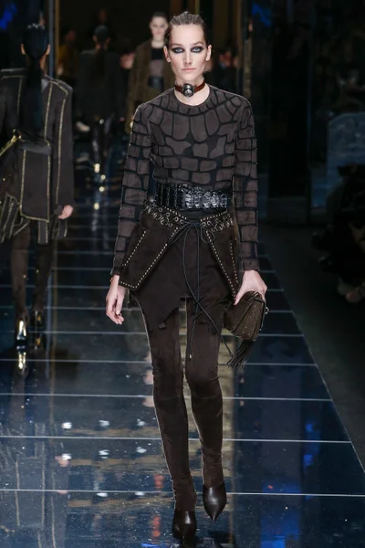 Look 52